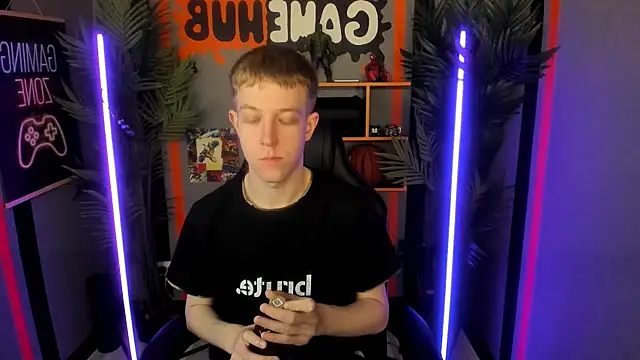 Snapshot of Dylan_Norton chatting on May 2026 10:22:02 AM Dylan Norton online show from May 2026 10:22:02 AM