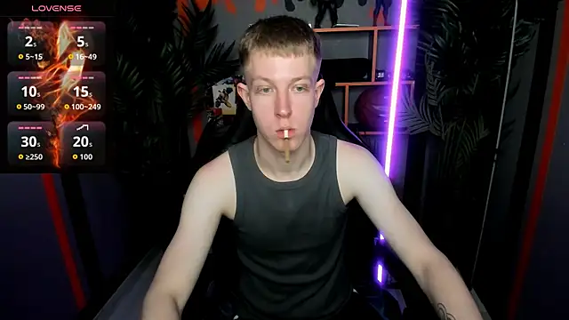 Snapshot of Dylan_Norton chatting on June 2026 10:40:02 AM Dylan Norton online show from June 2026 10:40:02 AM