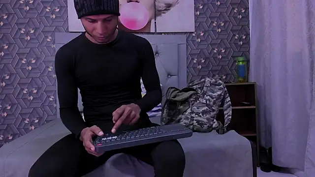 Jeff Brown77 online show from March 2026 01:18:02 PM