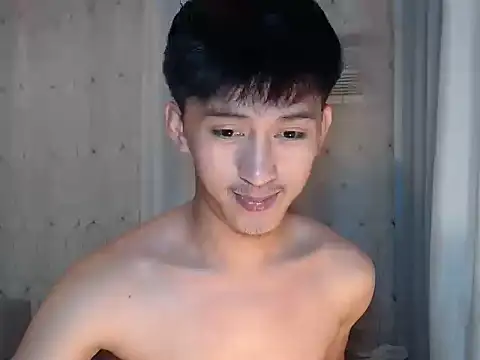  andrie69  online show from February 2026 09:15:02 PM