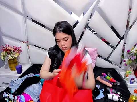  EmilySquirt online show from February 2026 01:39:02 PM