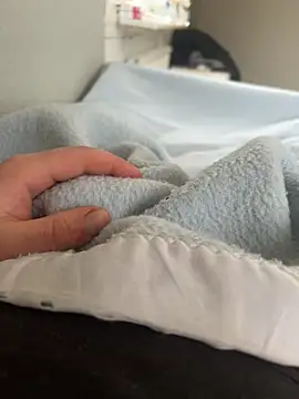 siisidjfjfjdj online show from February 2026 12:04:01 PM