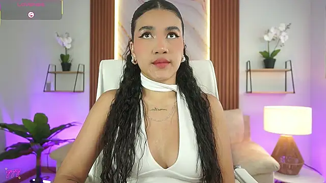 IvyGrabes online show from February 2026 07:06:02 PM