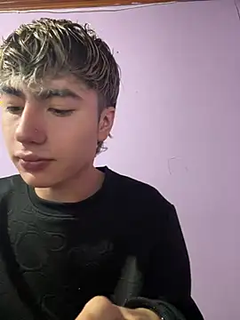 AlexanderCollman2 online show from April 2026 02:11:02 AM