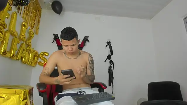 Steven and Camilo18 online show from February 2026 11:49:01 AM