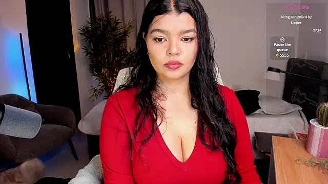 moonhelen online show from April 2026 02:49:01 AM