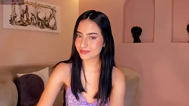 LucieMartin online show from April 2026 07:30:01 PM