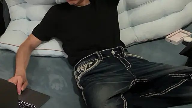 Mardelrey online show from March 2026 03:41:01 PM