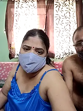 HoneyHush online show from February 2026 06:31:02 AM