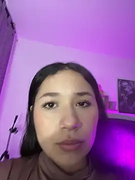 DULCE MARIA EF online show from March 2026 12:34:01 PM