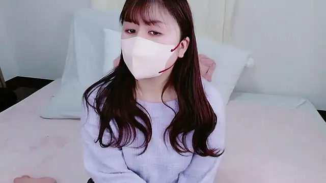 Snapshot of Anzu_25 chatting on March 2026 09:33:02 AM Anzu 25 online show from March 2026 09:33:02 AM