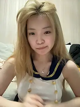 Snapshot of Rabbit-15 chatting on June 2026 01:00:02 PM Rabbit-15 online show from June 2026 01:00:02 PM