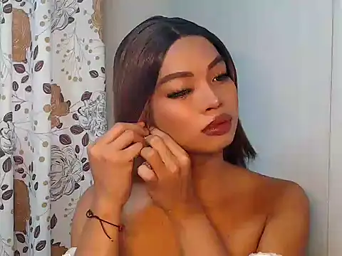 Snapshot of girlyteengrl chatting on March 2026 11:35:01 PM girlyteengrl online show from March 2026 11:35:01 PM