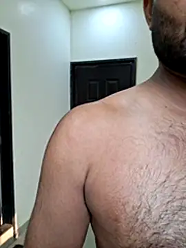 hot---boy1 online show from February 2026 02:53:01 AM