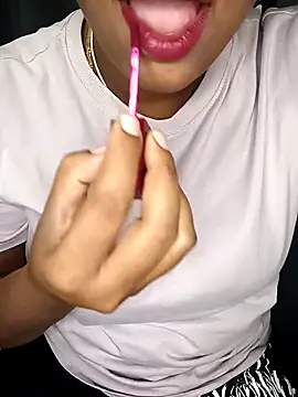 Chinnima143 online show from April 2026 03:44:01 PM