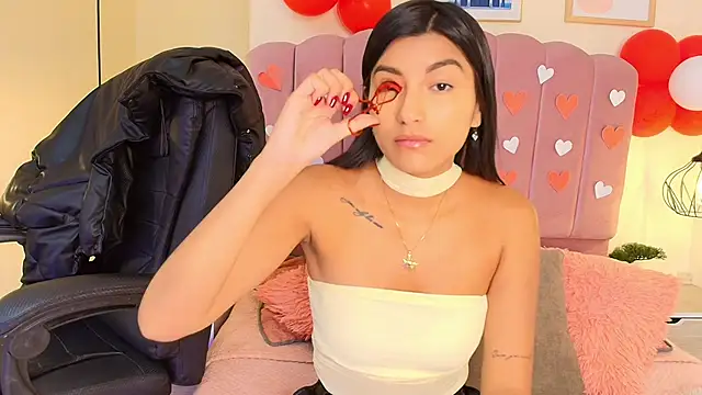 Ateneaaa  online show from February 2026 07:32:02 PM