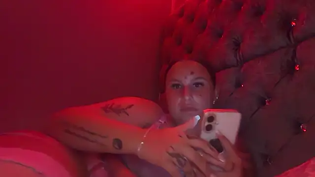 MissSophhh online show from April 2026 08:15:02 PM