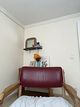 LilaRvsh online show from March 2026 05:19:01 PM