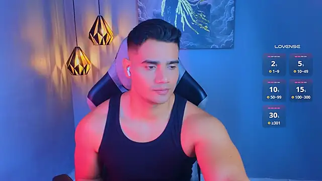 AndresRodriguez1 online show from February 2026 01:44:01 PM