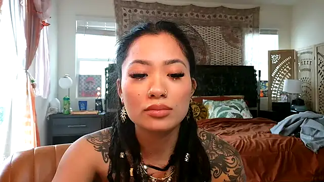 222goddess444you online show from February 2026 06:02:01 PM