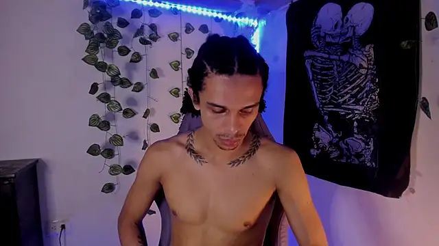 Aaron Hopper online show from February 2026 01:25:01 PM