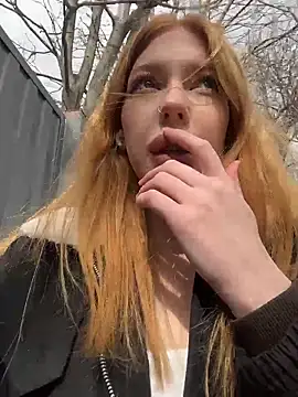 Jean Graay online show from March 2026 10:10:02 AM