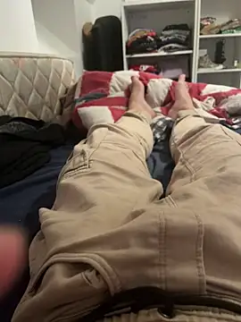 Enzo 2763 online show from February 2026 01:42:01 PM