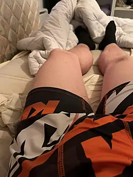Enzo 2763 online show from May 2026 05:54:02 PM