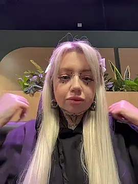 Chiibi online show from February 2026 10:07:02 AM