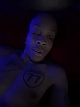 Snapshot of Suavea757 chatting on February 2026 02:53:01 AM Suavea757 online show from February 2026 02:53:01 AM