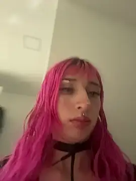 Maaddy LS online show from February 2026 08:51:01 PM