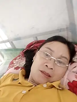 miko nyan2006 online show from April 2026 12:28:02 PM