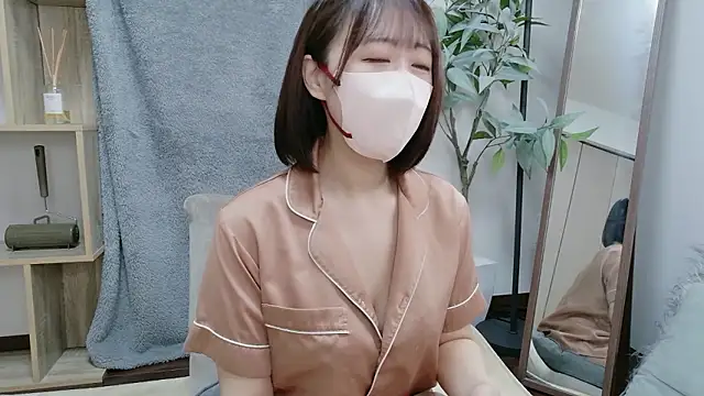 Snapshot of Himari_162 chatting on June 2026 06:17:02 AM Himari 162 online show from June 2026 06:17:02 AM