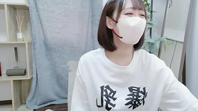 Snapshot of Himari_162 chatting on June 2026 04:32:02 AM Himari 162 online show from June 2026 04:32:02 AM