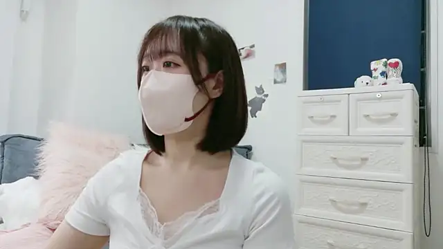 Snapshot of Himari_162 chatting on June 2026 01:43:01 PM Himari 162 online show from June 2026 01:43:01 PM