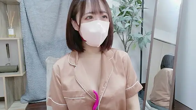 Snapshot of Himari_162 chatting on June 2026 04:29:01 AM Himari 162 online show from June 2026 04:29:01 AM