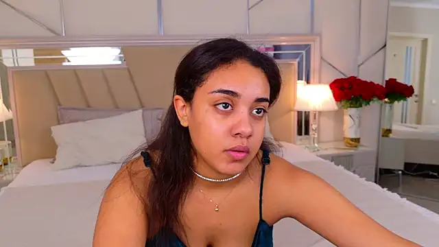 Luna Cortier online show from May 2026 05:34:02 AM