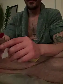 Piratee666 online show from February 2026 10:42:01 PM