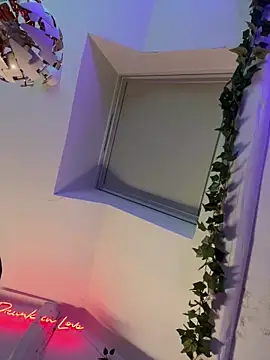 Piratee666 online show from March 2026 12:43:02 AM