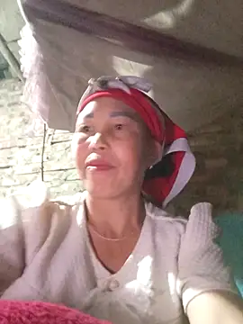 lena-cute online show from February 2026 11:33:02 PM