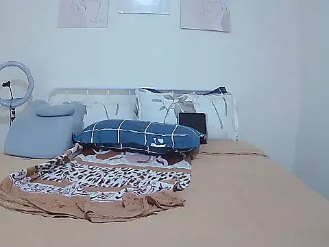 naughtywife118 online show from March 2026 05:55:01 AM