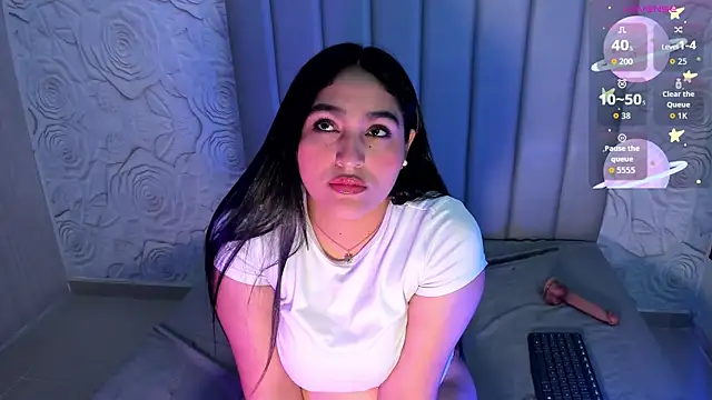 Lya dubois  online show from April 2026 08:48:01 PM