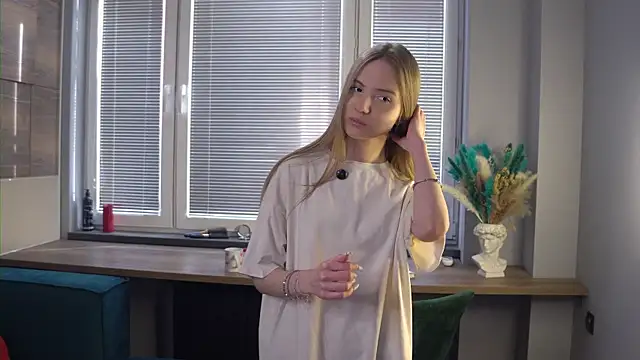 FranciscaGaring online show from February 2026 10:08:02 AM