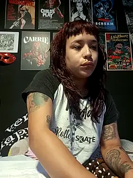 GingerLara online show from March 2026 02:01:01 PM