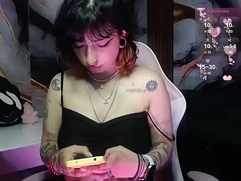  weird sativa online show from July 2026 11:08:02 AM