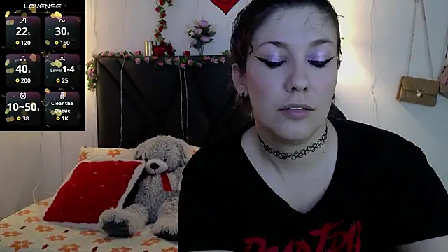 Sharma Amayra online show from April 2026 07:15:01 PM