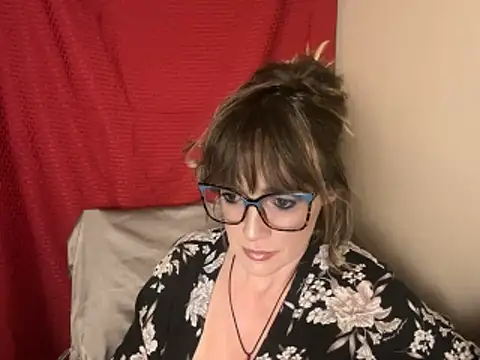 Snapshot of BrookiesLife chatting on June 2026 02:47:02 AM BrookiesLife online show from June 2026 02:47:02 AM