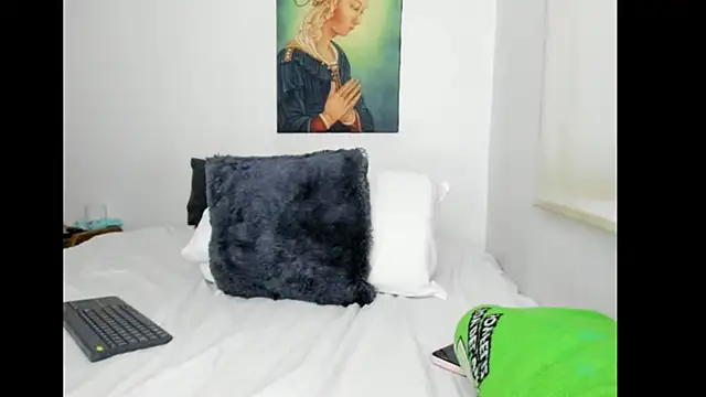 candy jeremy11 online show from February 2026 01:12:01 AM