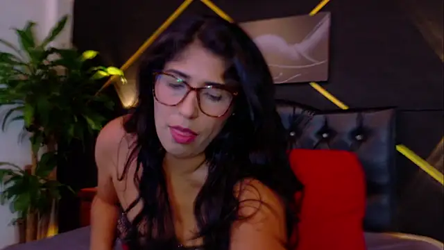 serena kournikova online show from February 2026 09:48:02 PM