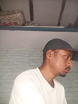Snapshot of ravimandal chatting on May 2026 04:18:01 AM ravimandal online show from May 2026 04:18:01 AM